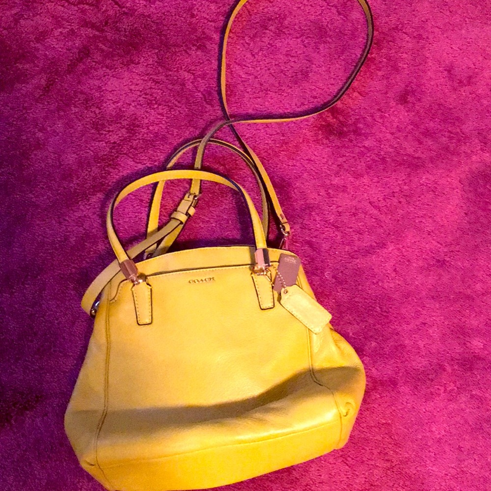COPY - Coach crossbody